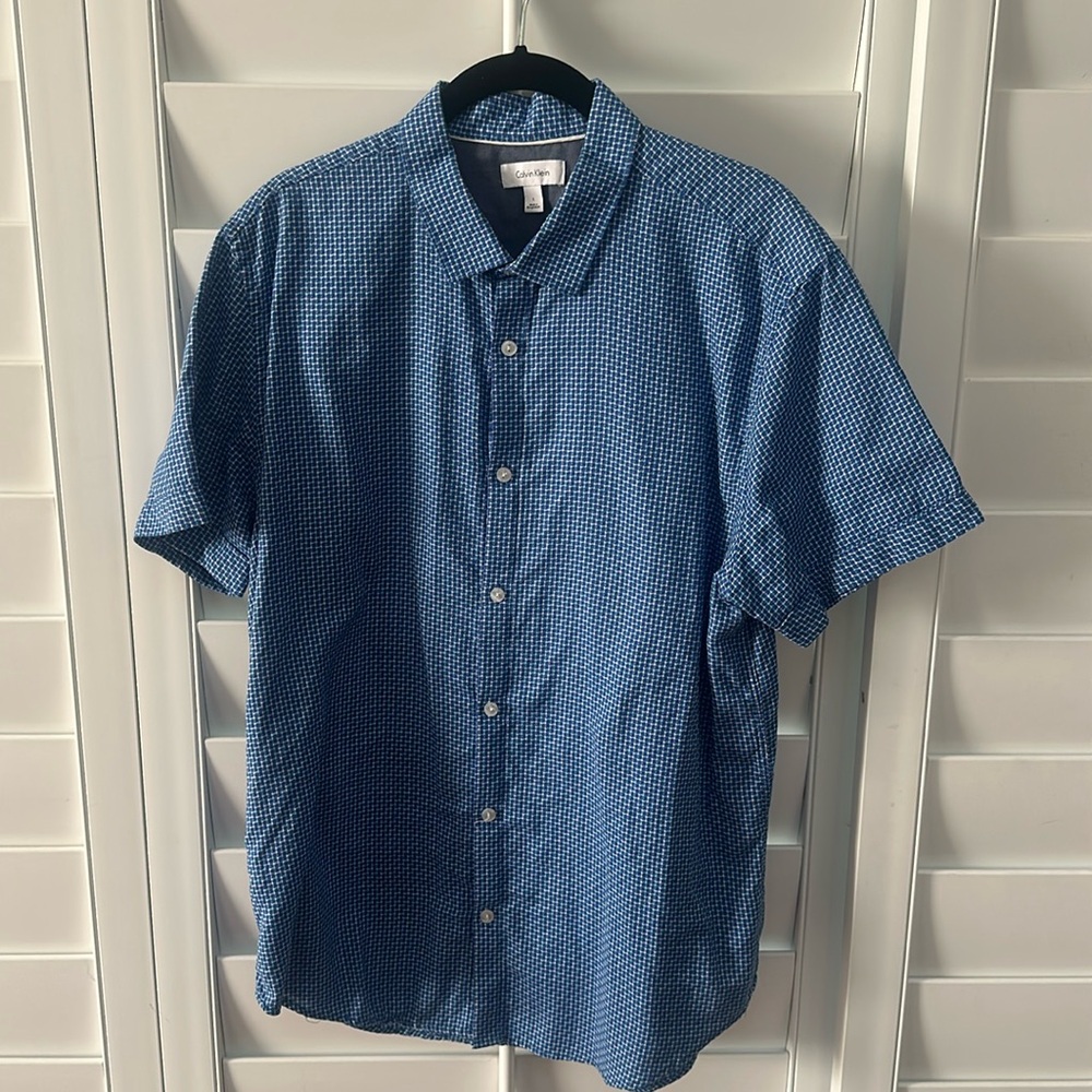 Calvin Klein casual short sleeve button down